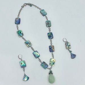 Mother of pearl drop necklace & drop earrings